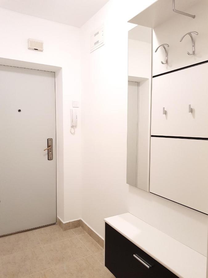 Apartman Monte Rizzi Apartment Pula Exterior photo